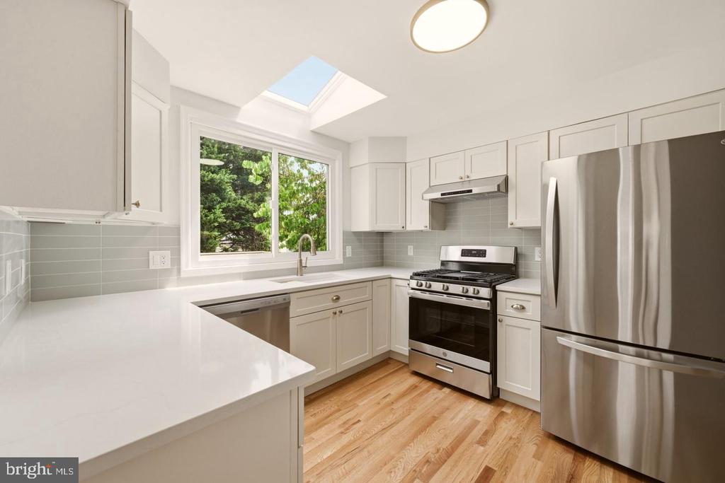 11117 MIDVALE ROAD