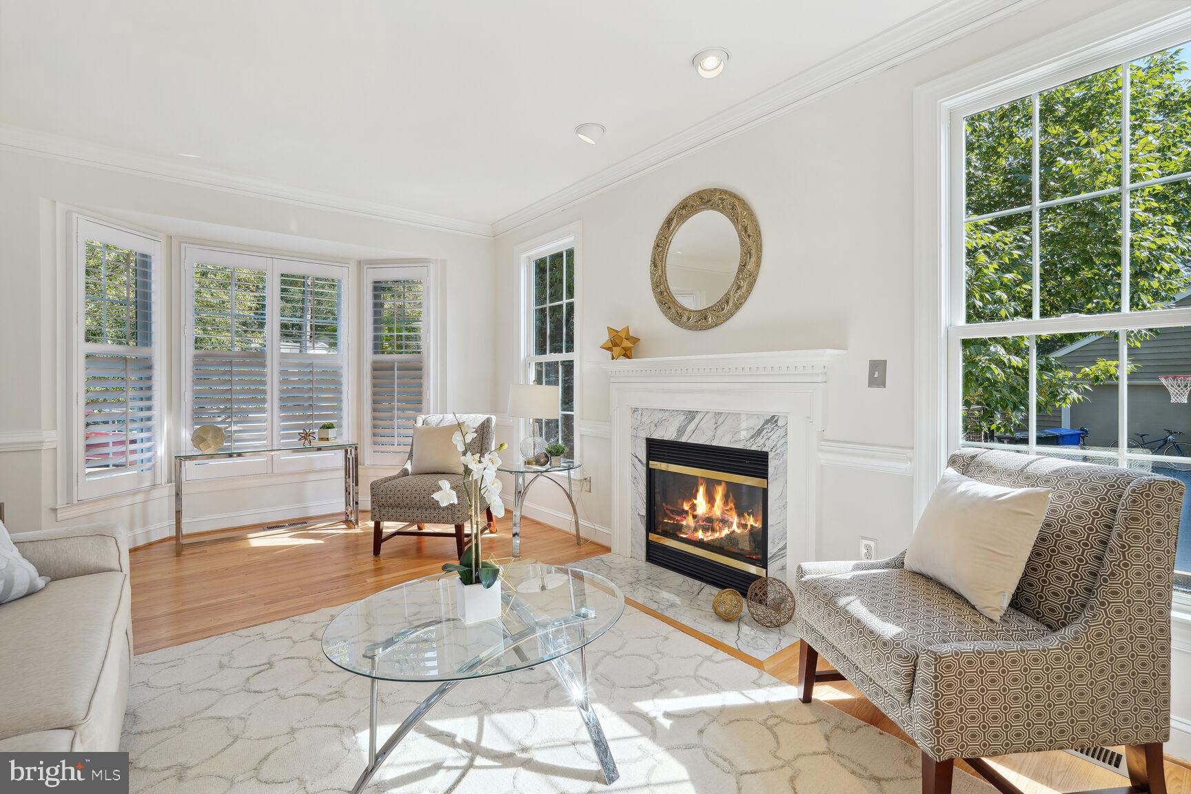 4903 Williamsburg BOULEVARD
