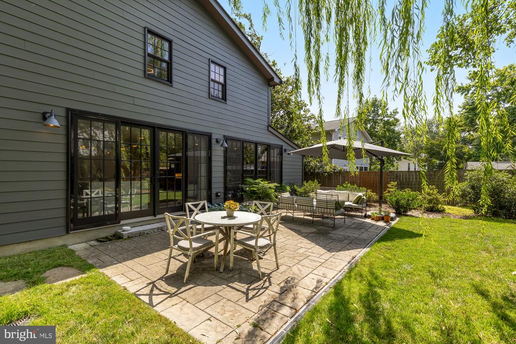 517 JANNEYS LANE