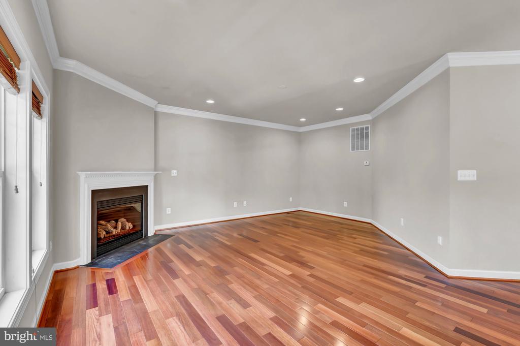 409 Branch Rd SE