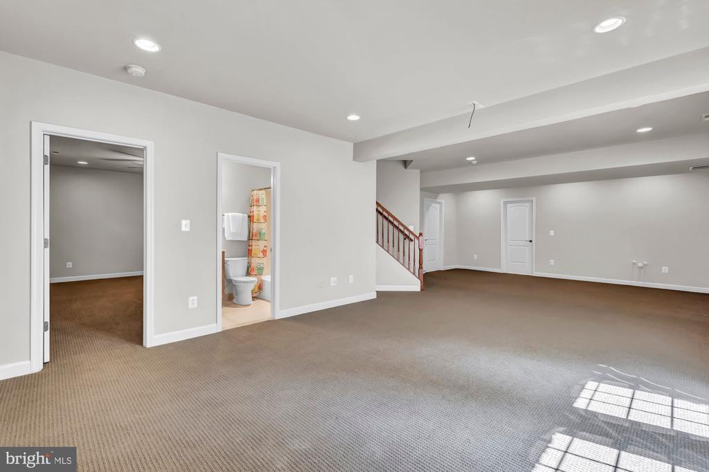 409 Branch Rd SE