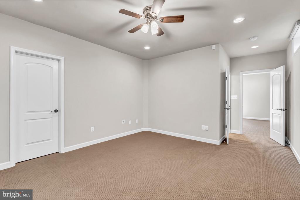 409 Branch Rd SE