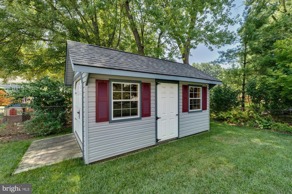 409 Branch Rd SE