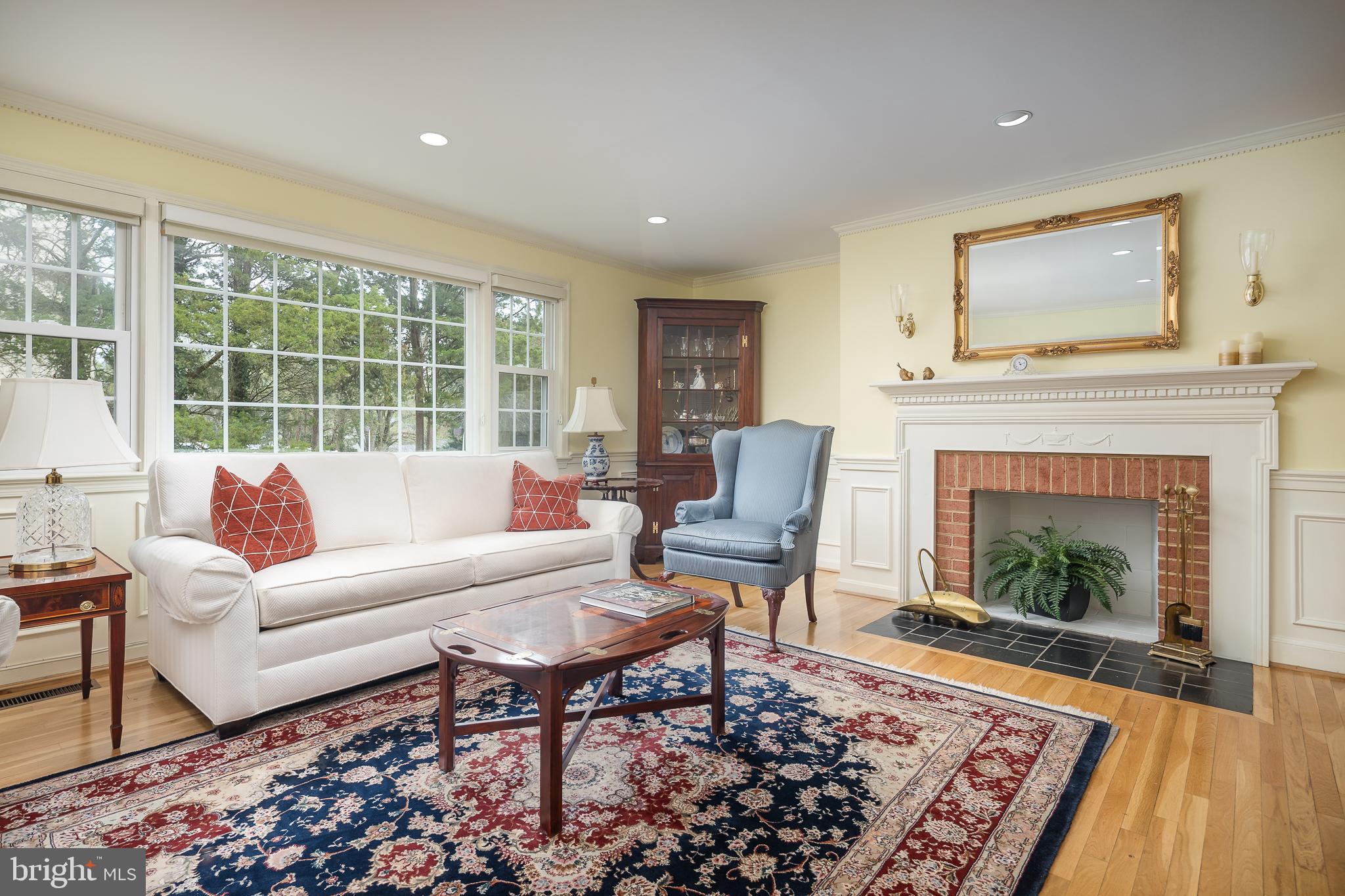 6311 GOLF COURSE SQUARE