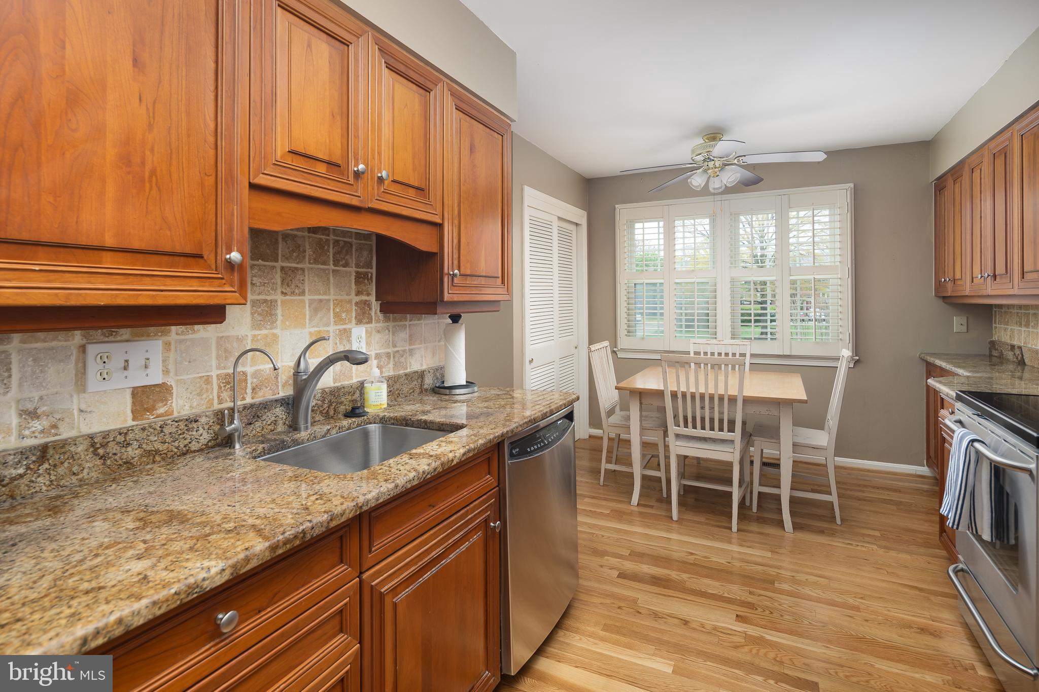 6311 GOLF COURSE SQUARE