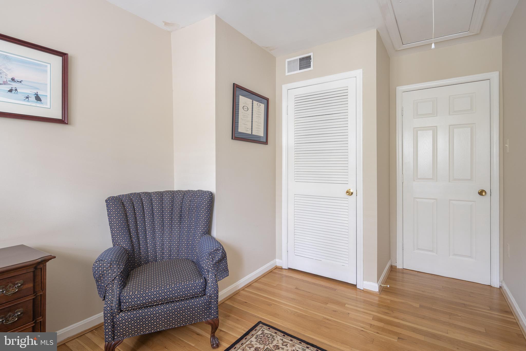 6311 GOLF COURSE SQUARE