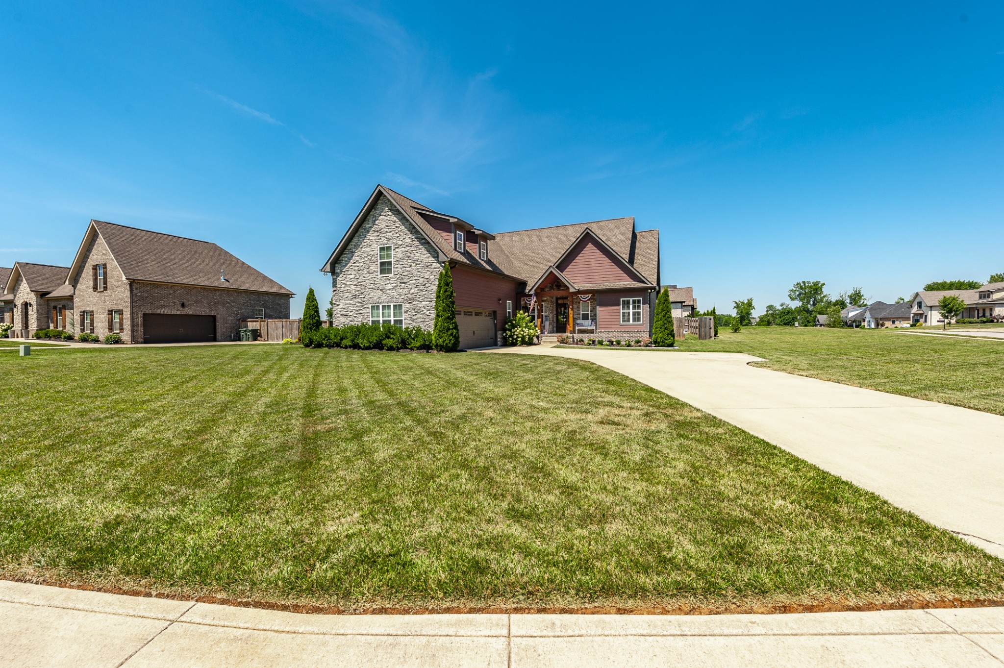 136 Bloomsbury Dr