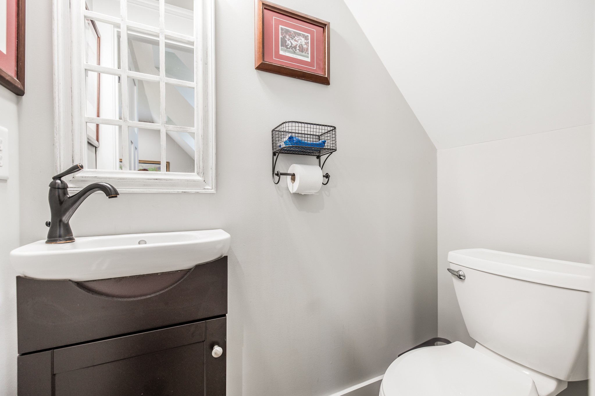 136 Bloomsbury Dr