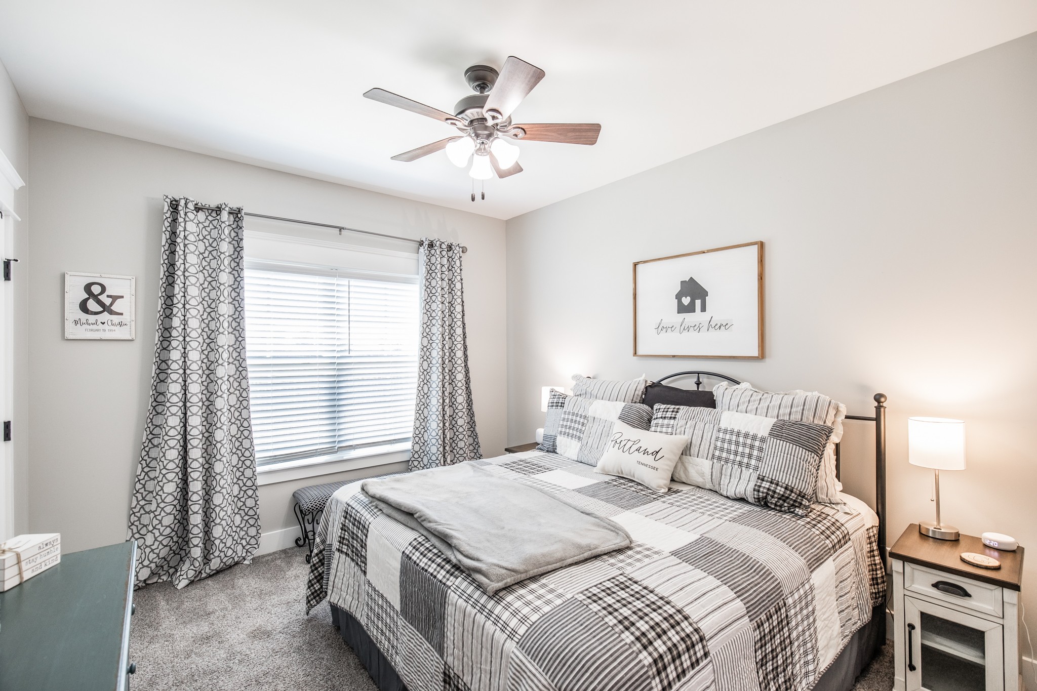 136 Bloomsbury Dr