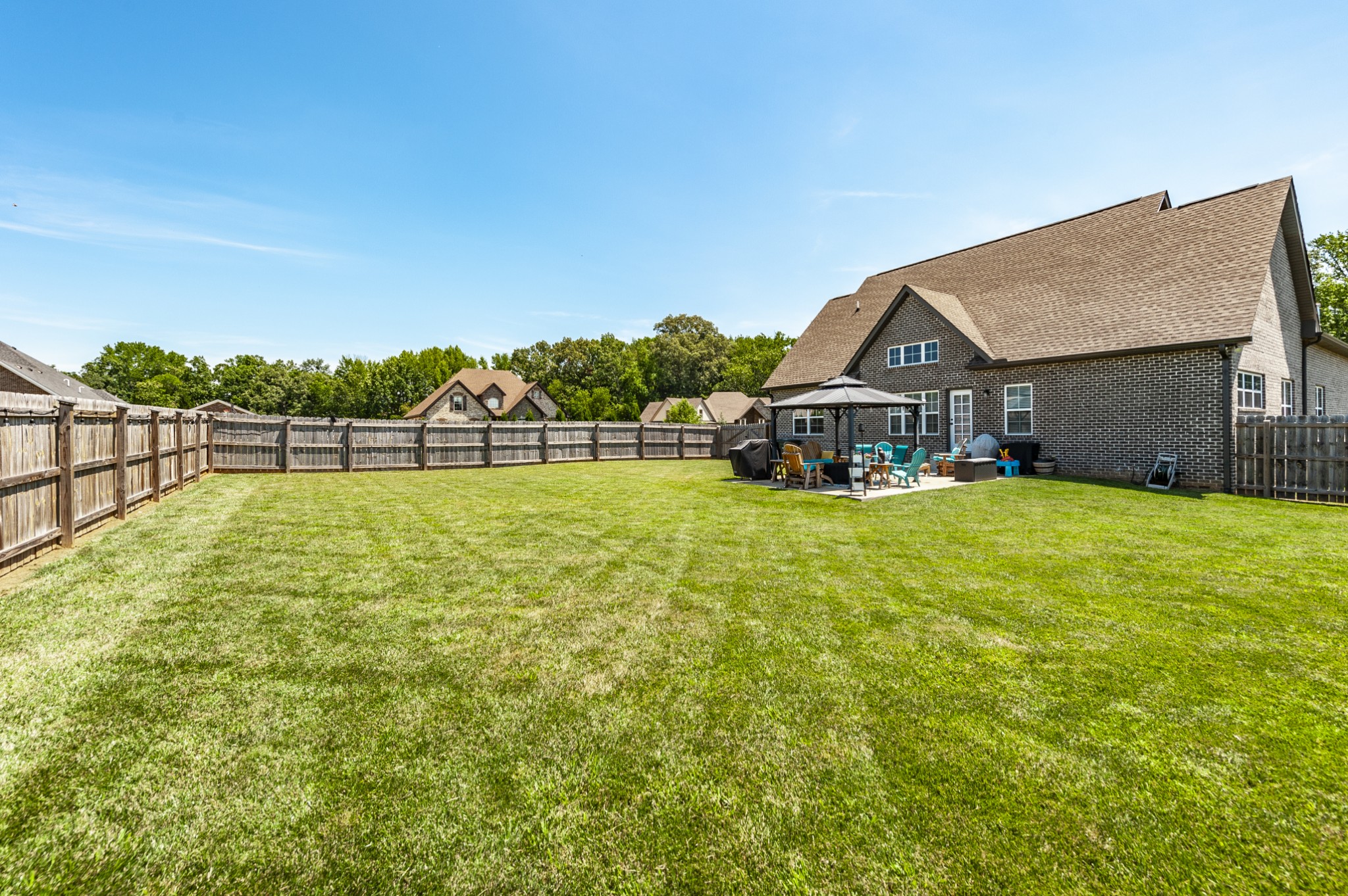136 Bloomsbury Dr