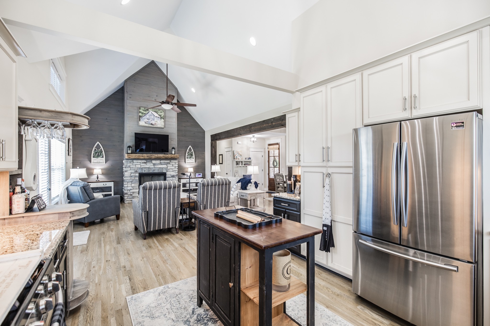 136 Bloomsbury Dr