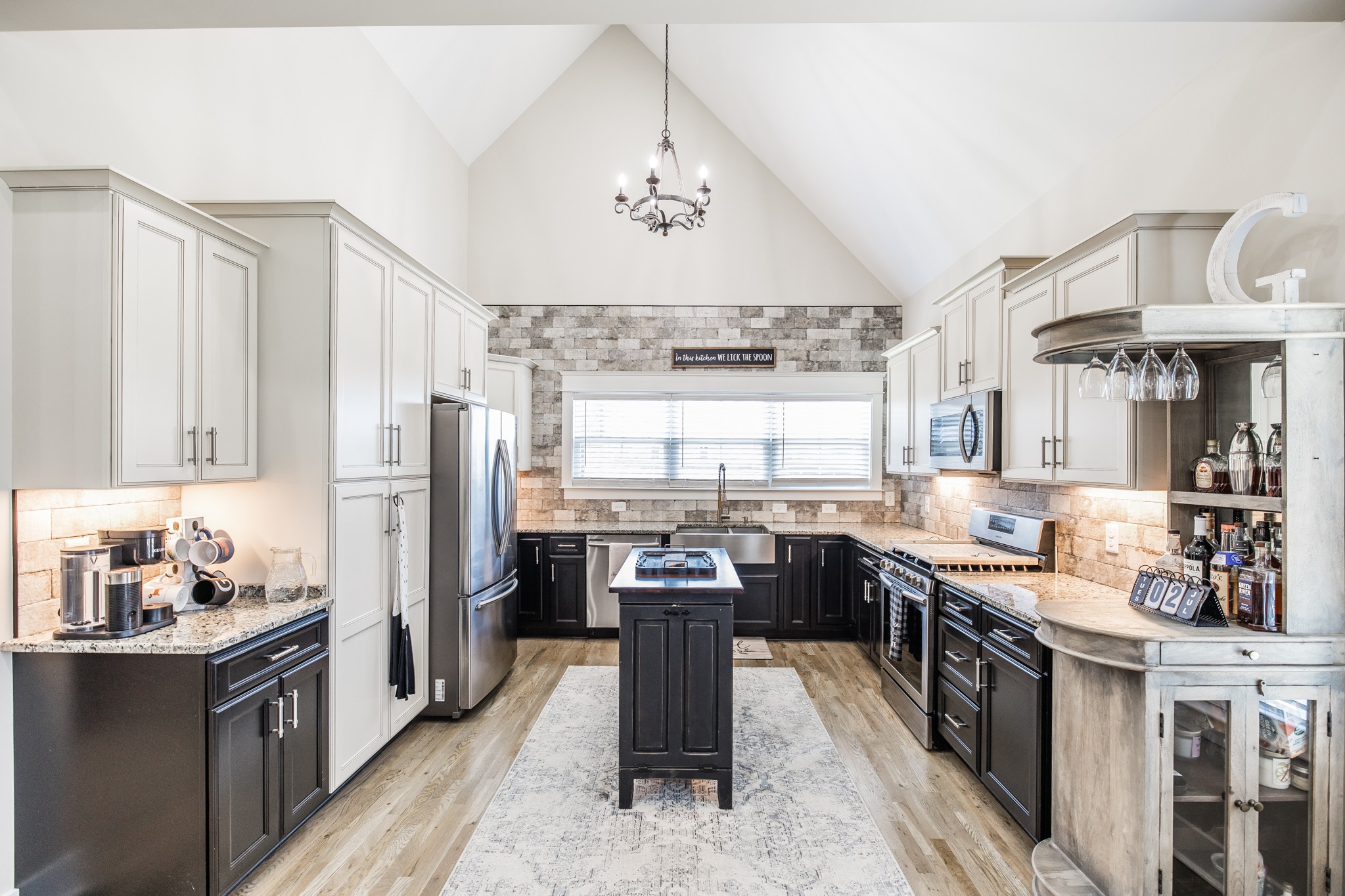 136 Bloomsbury Dr