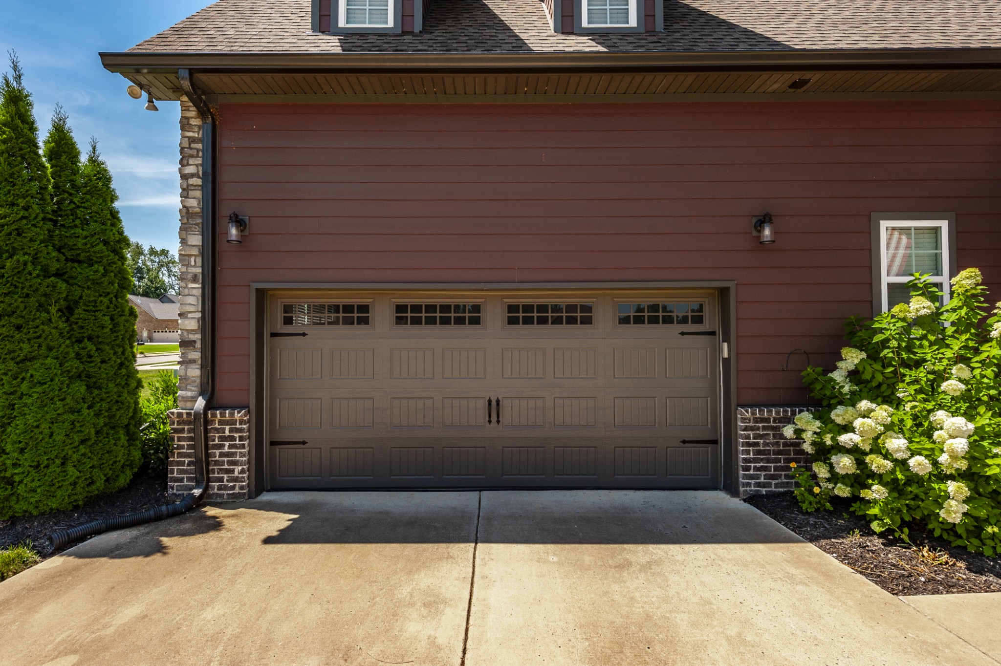 136 Bloomsbury Dr
