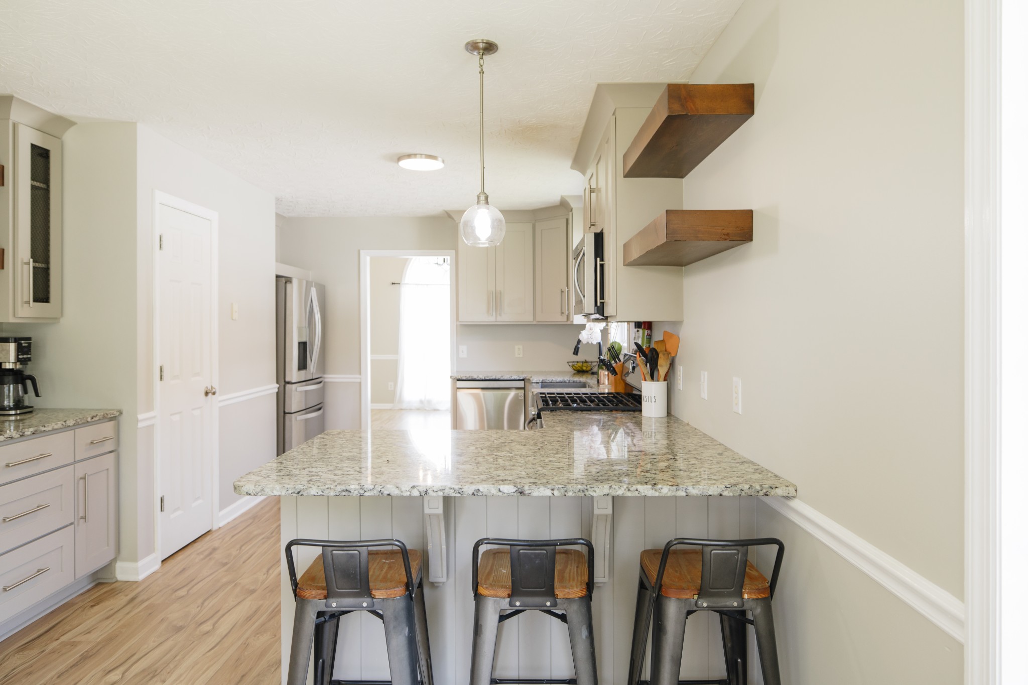 102 Hunterwood Ct