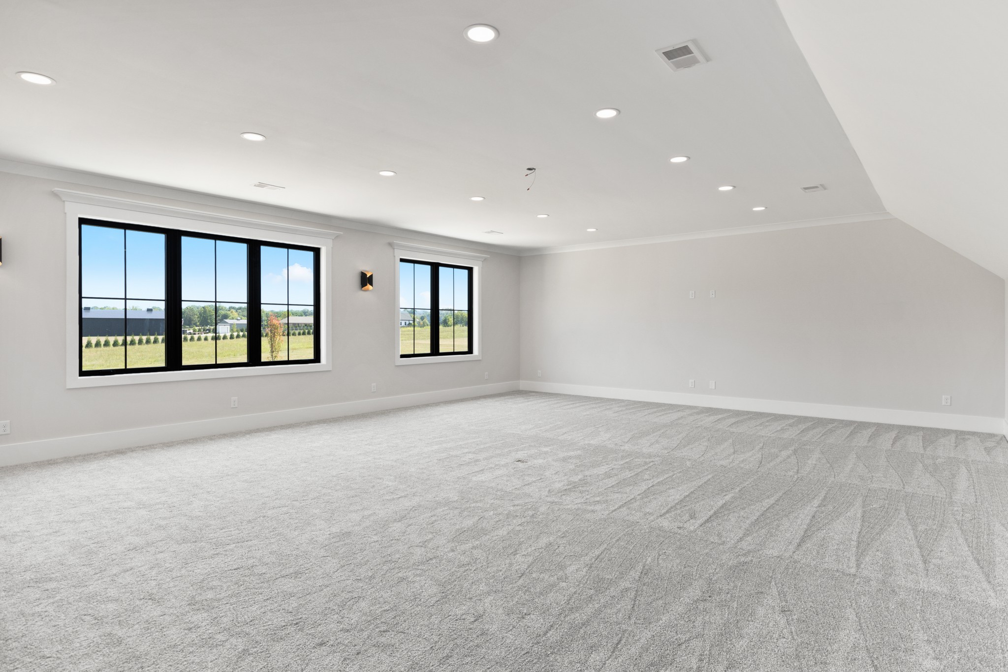212 Shun Pike
