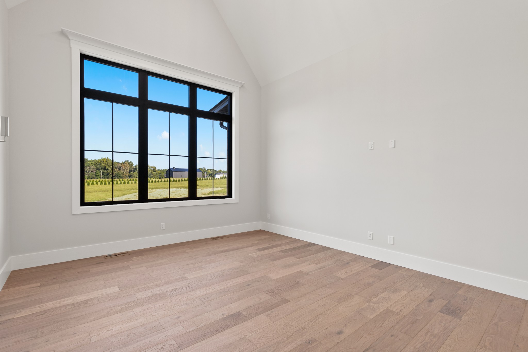 212 Shun Pike