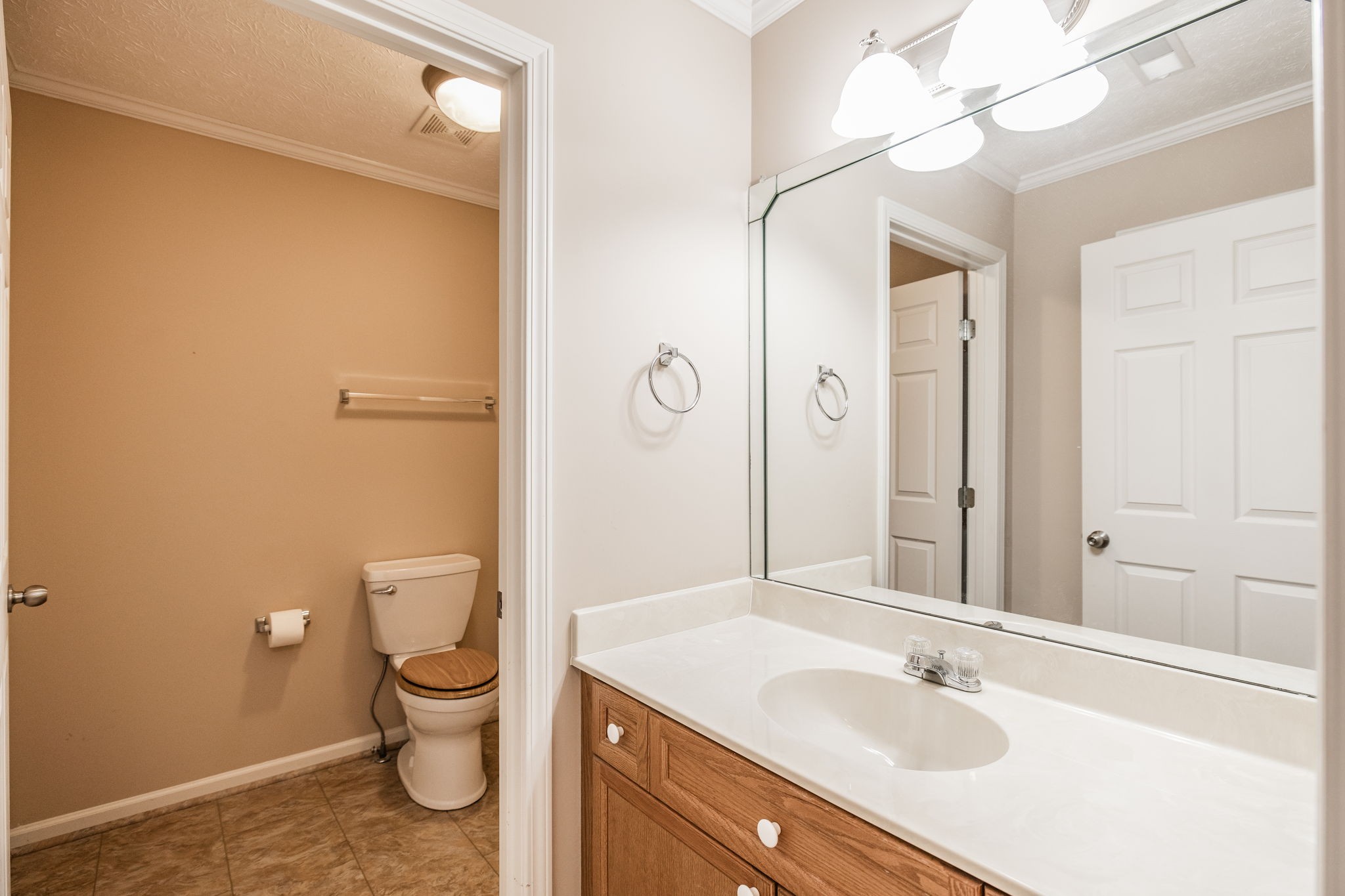 395 Devon Chase Hl Unit: 4603