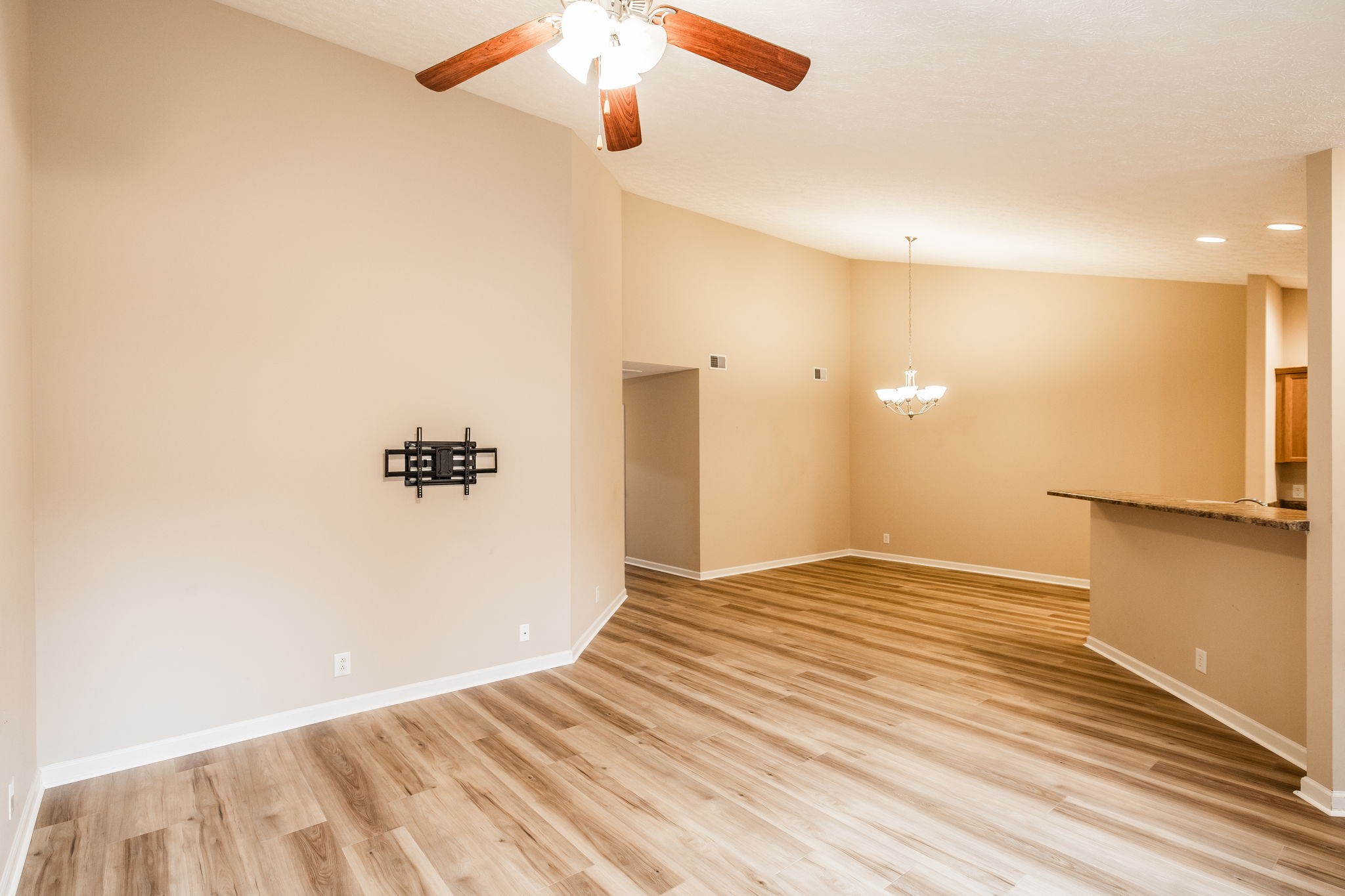 395 Devon Chase Hl Unit: 4603