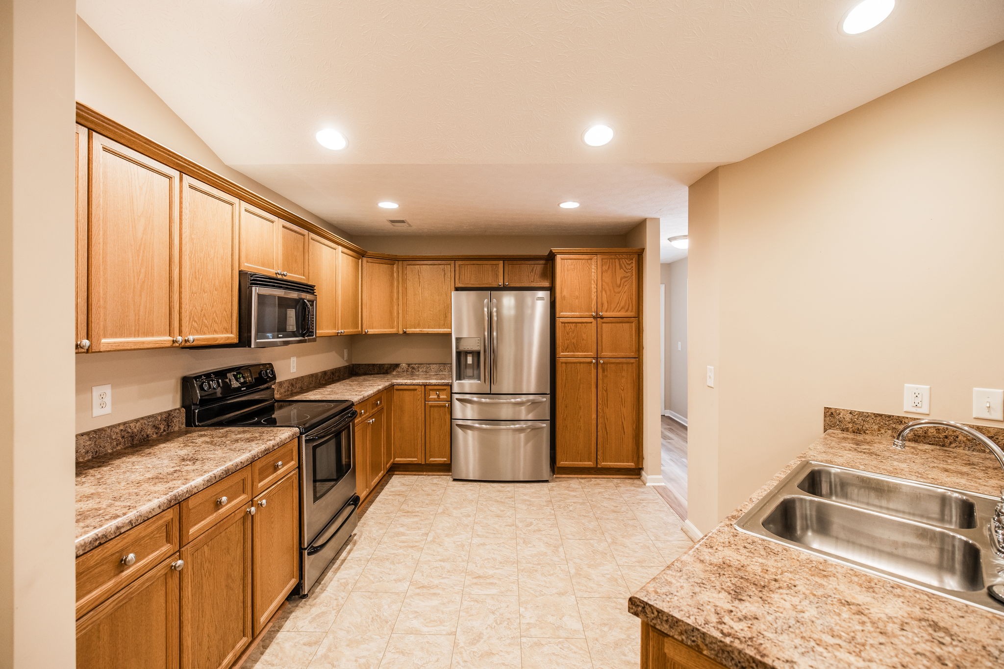 395 Devon Chase Hl Unit: 4603