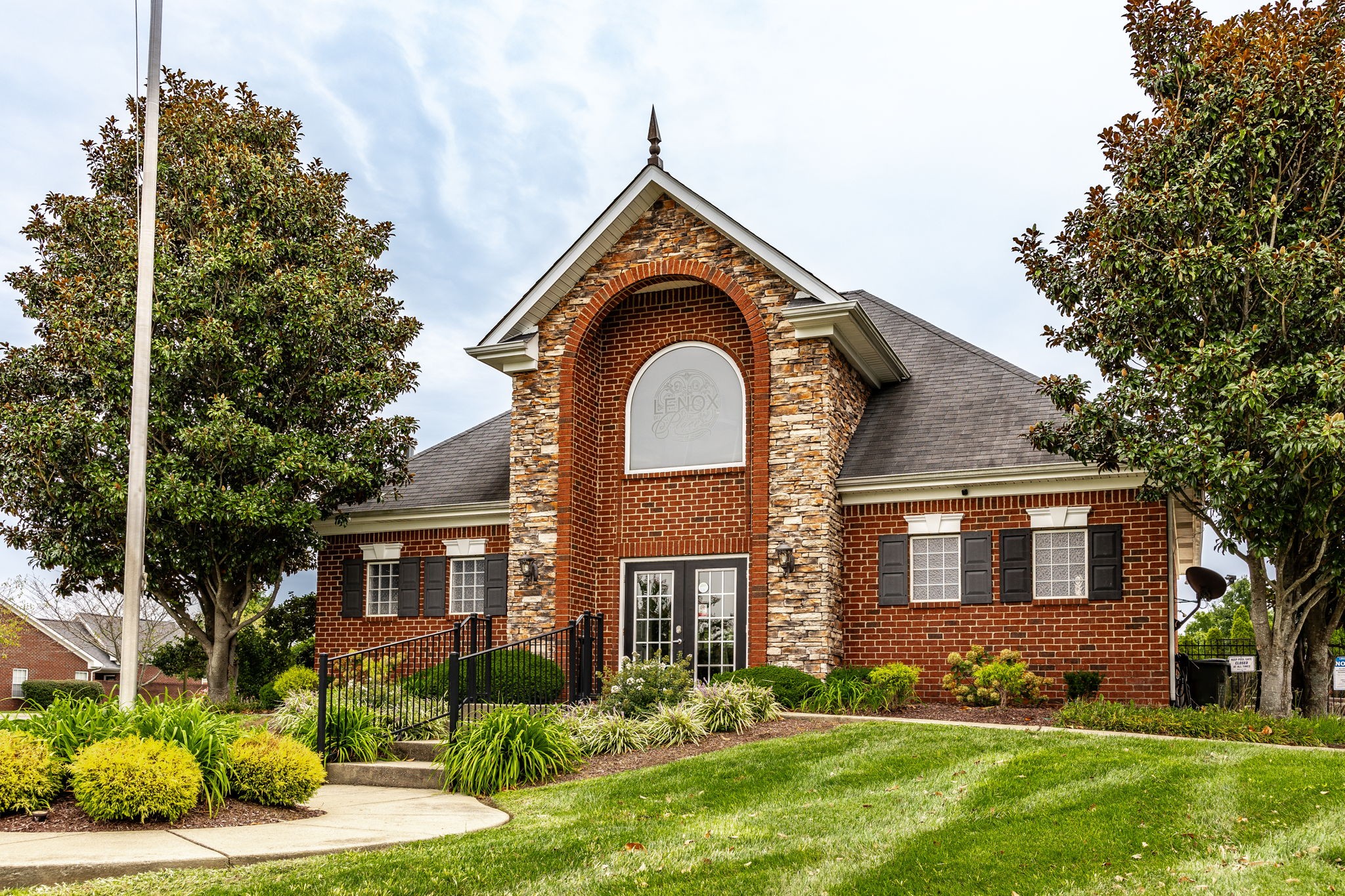 395 Devon Chase Hl Unit: 4603
