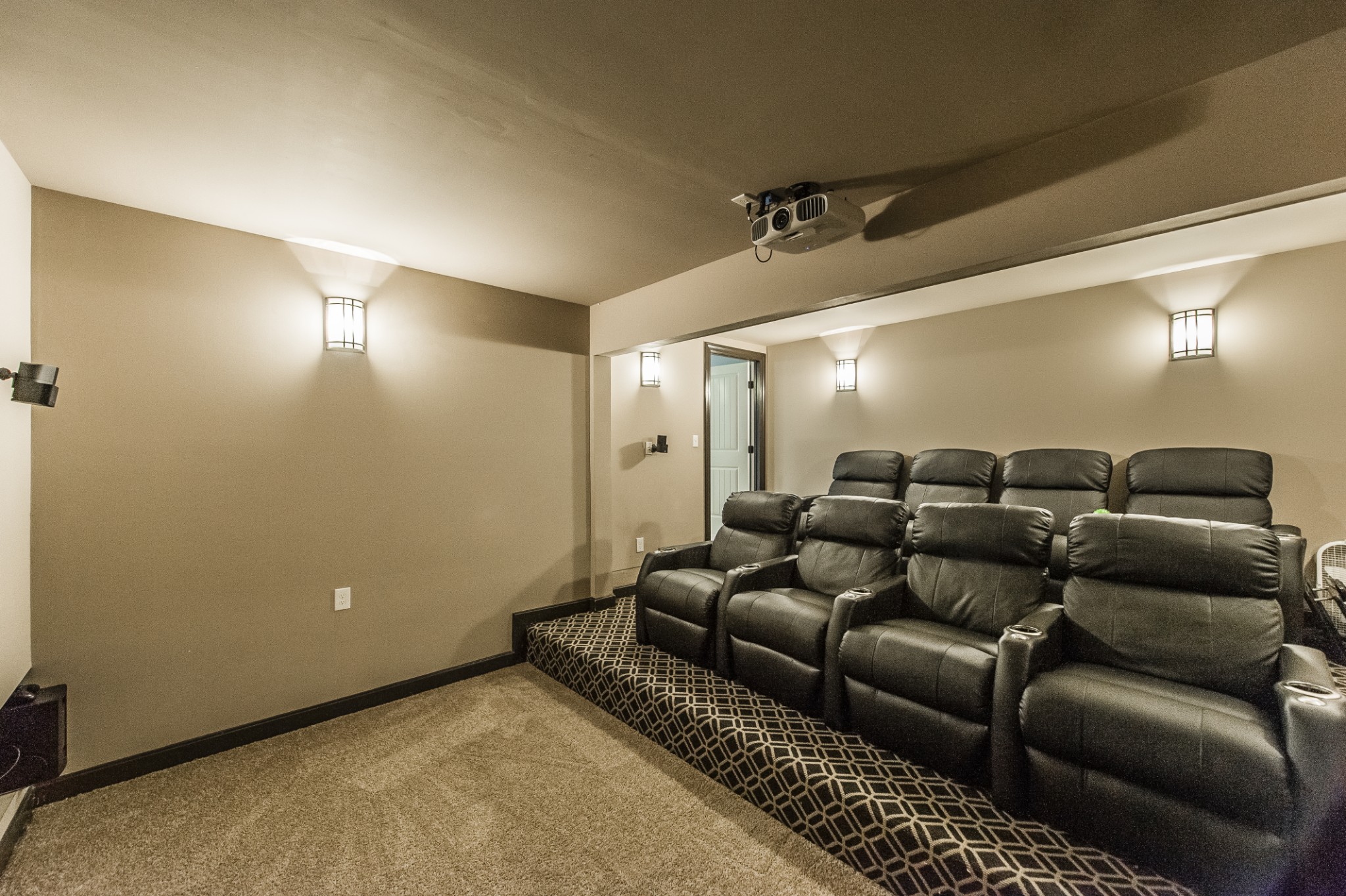 95 Busby Hollow Ln