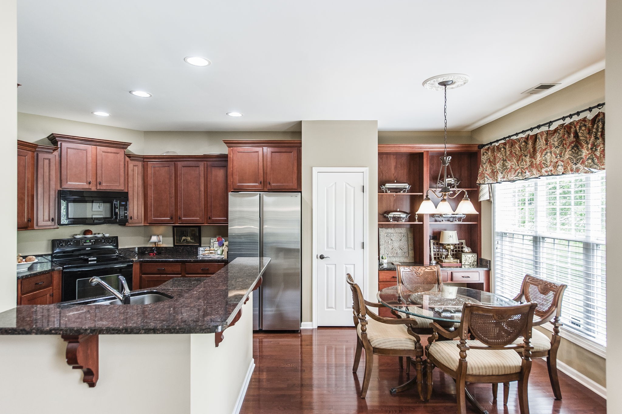 1113 Claire Ct