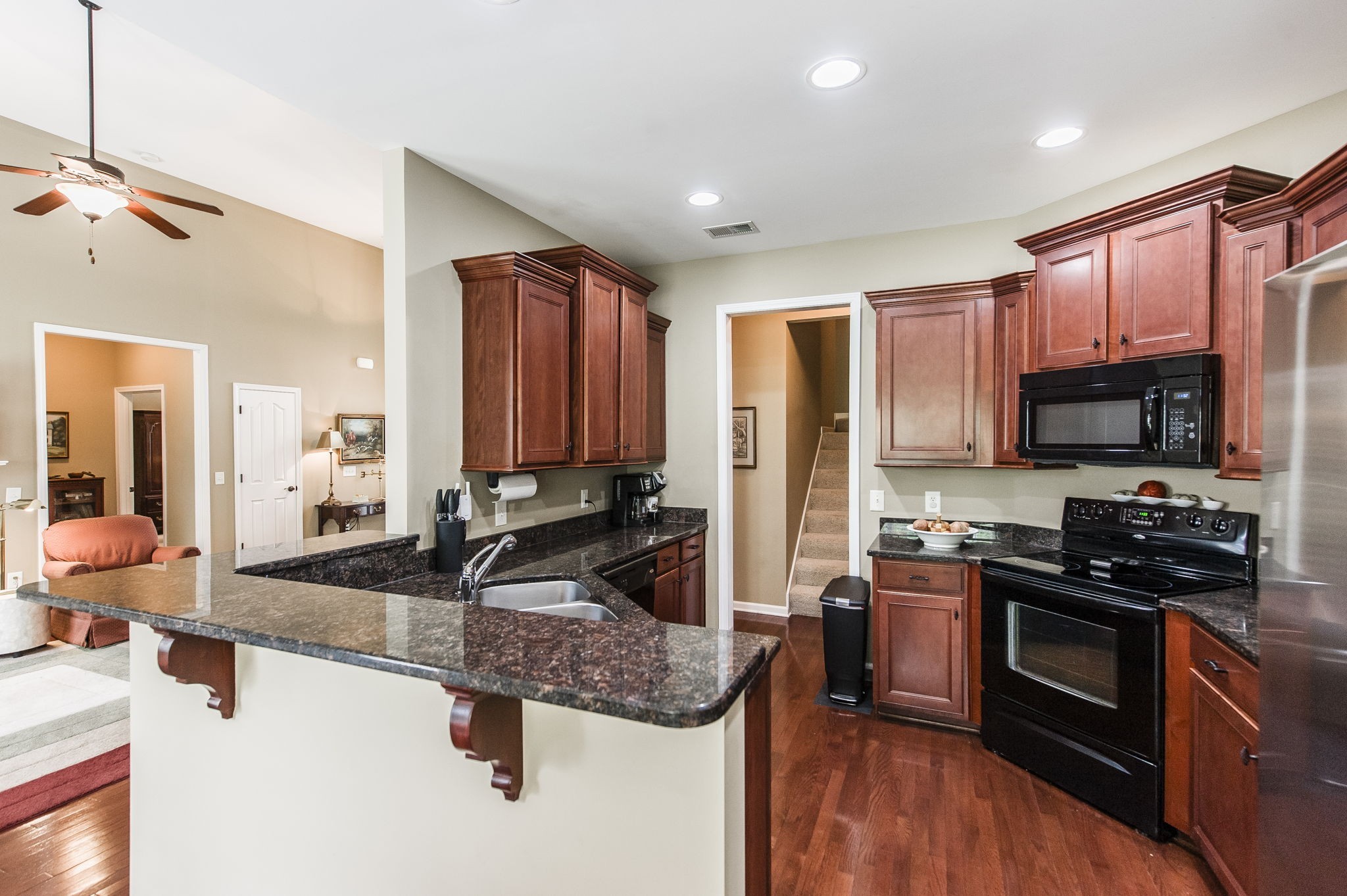 1113 Claire Ct