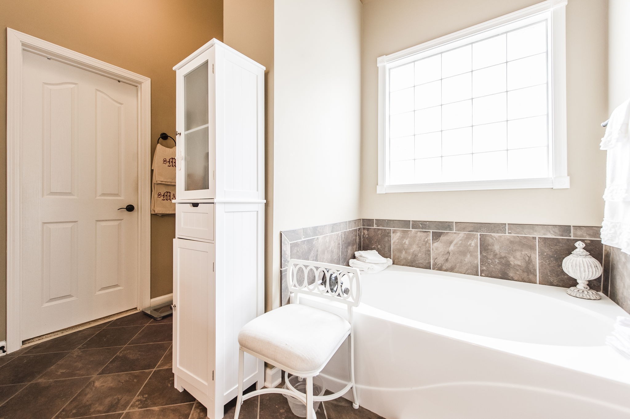 1113 Claire Ct