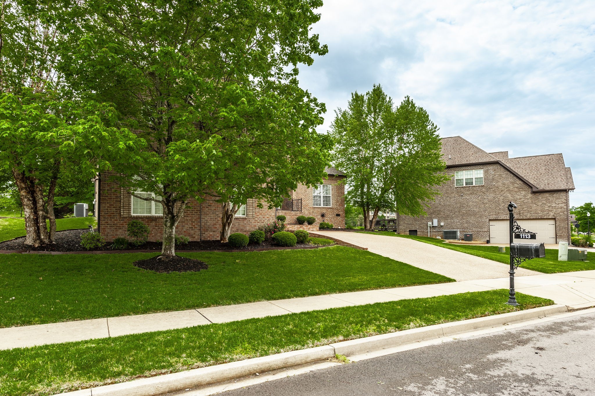 1113 Claire Ct