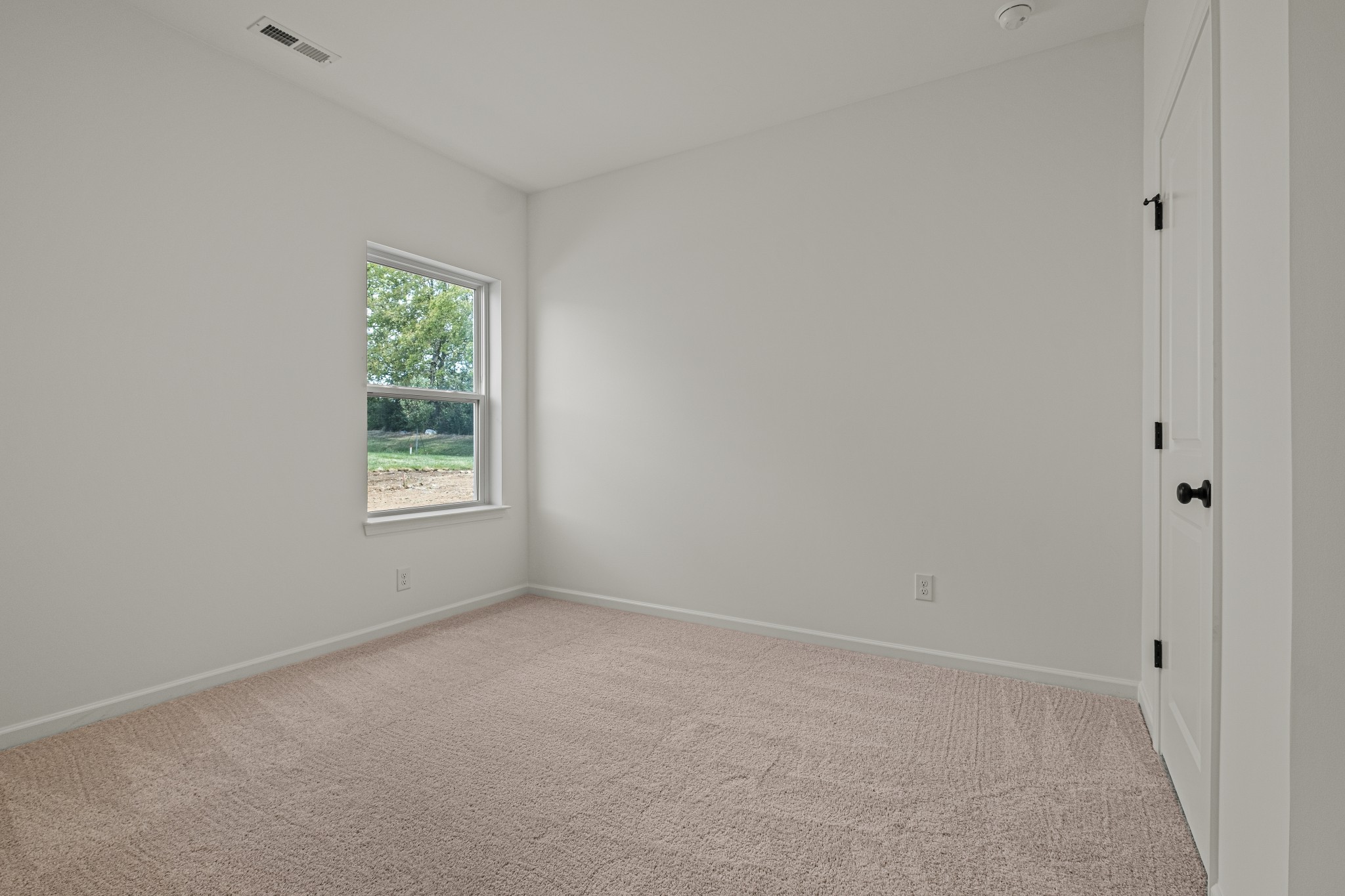 2044 Mackinac Bend