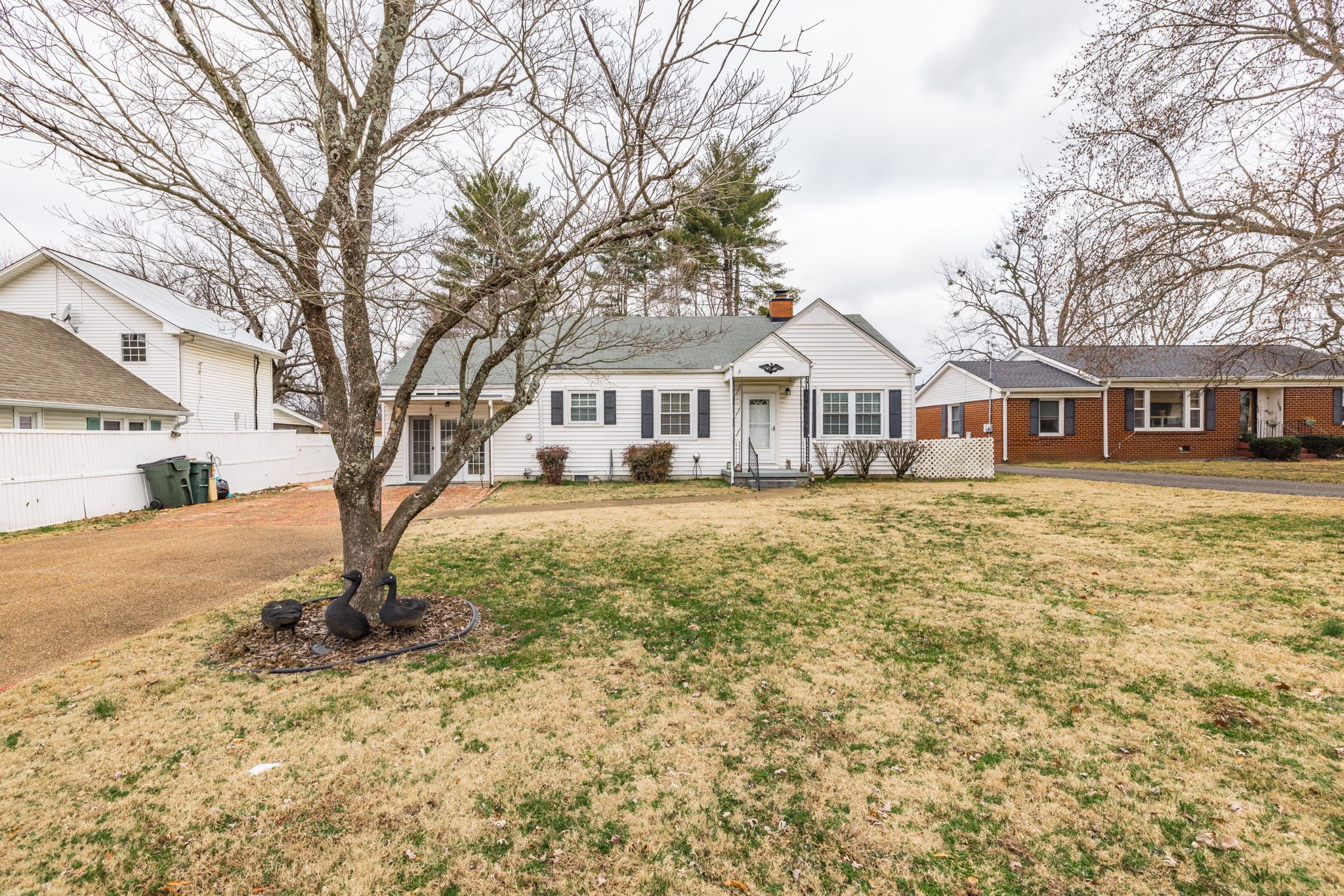 122 Coles Ferry Rd