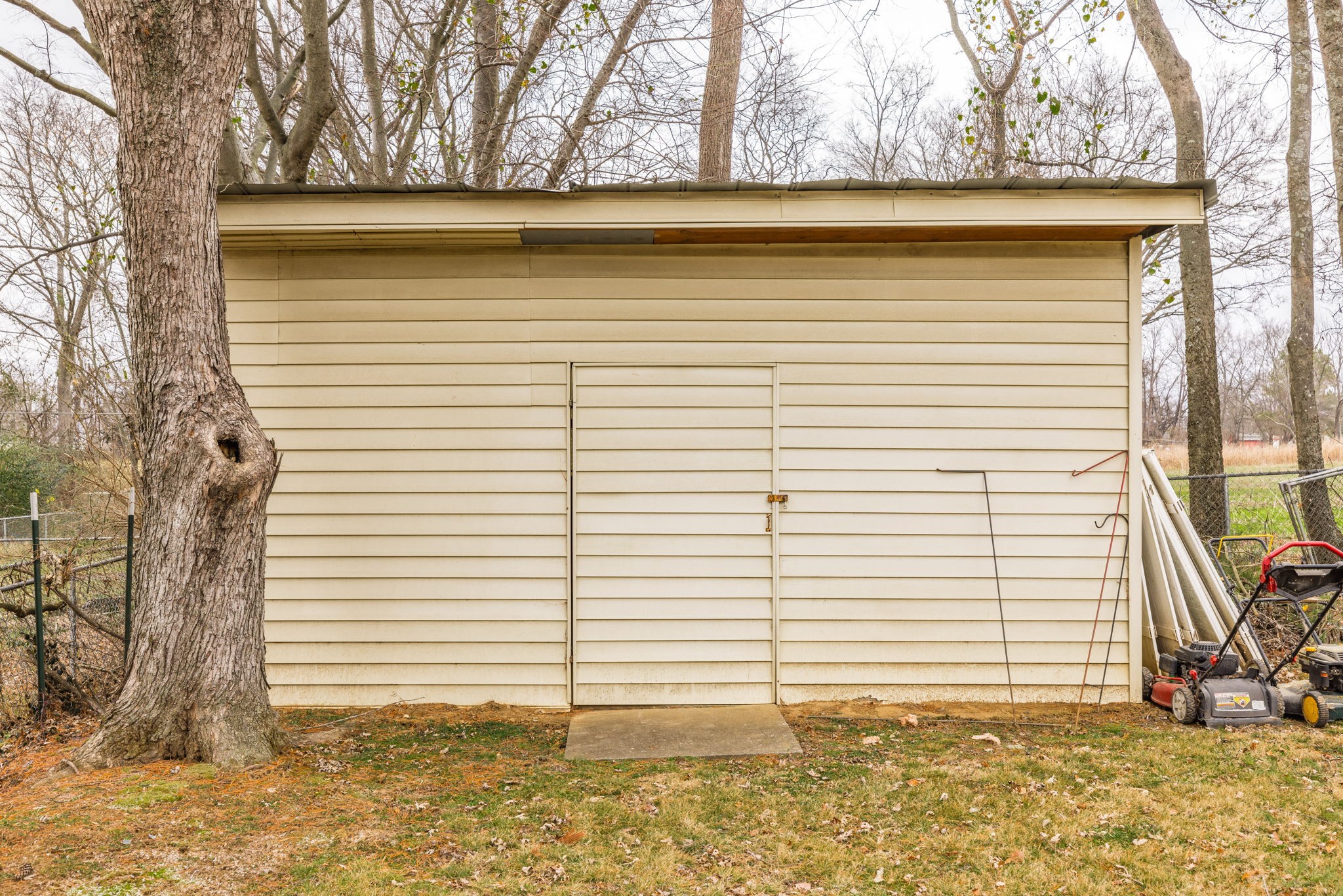 122 Coles Ferry Rd