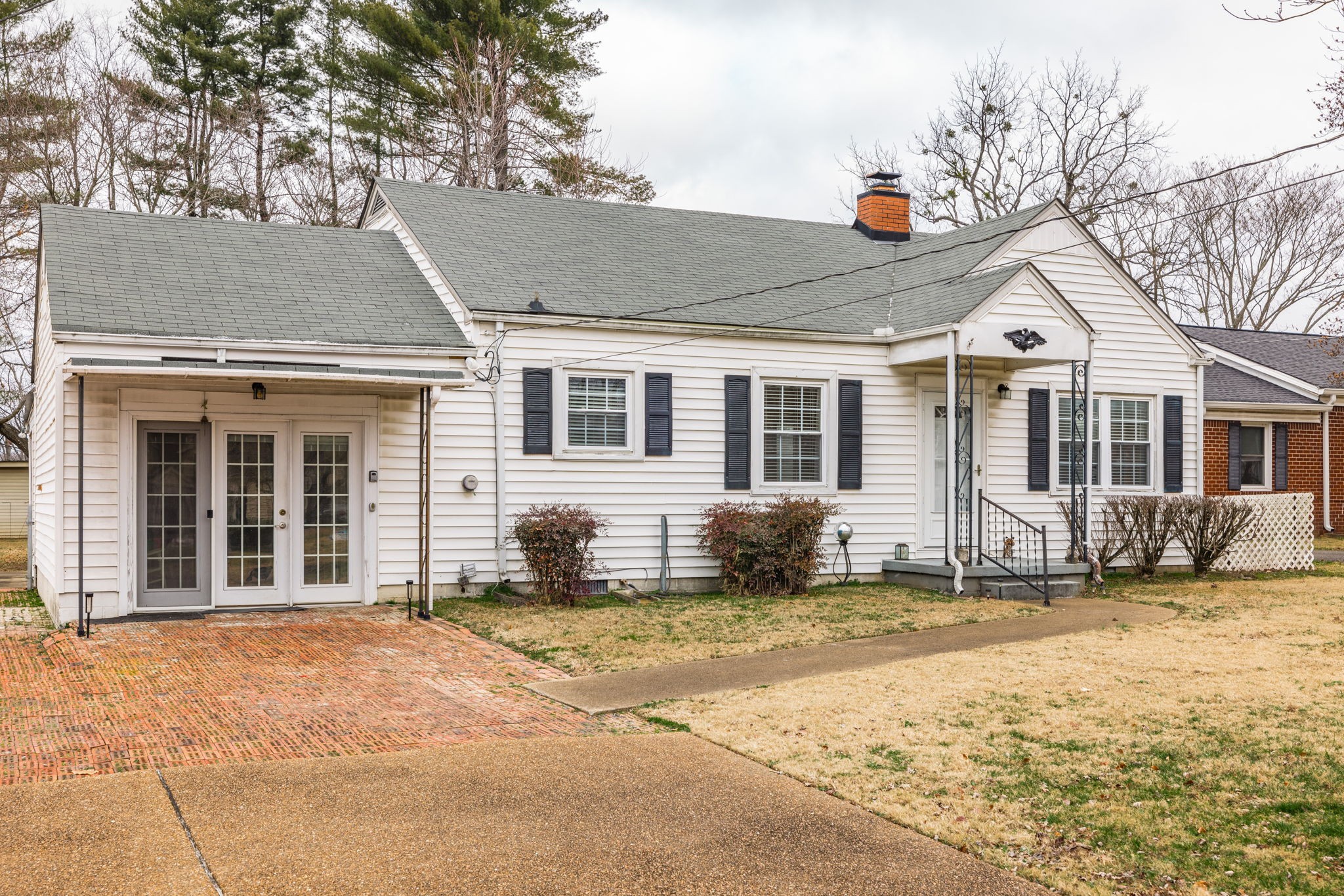 122 Coles Ferry Rd