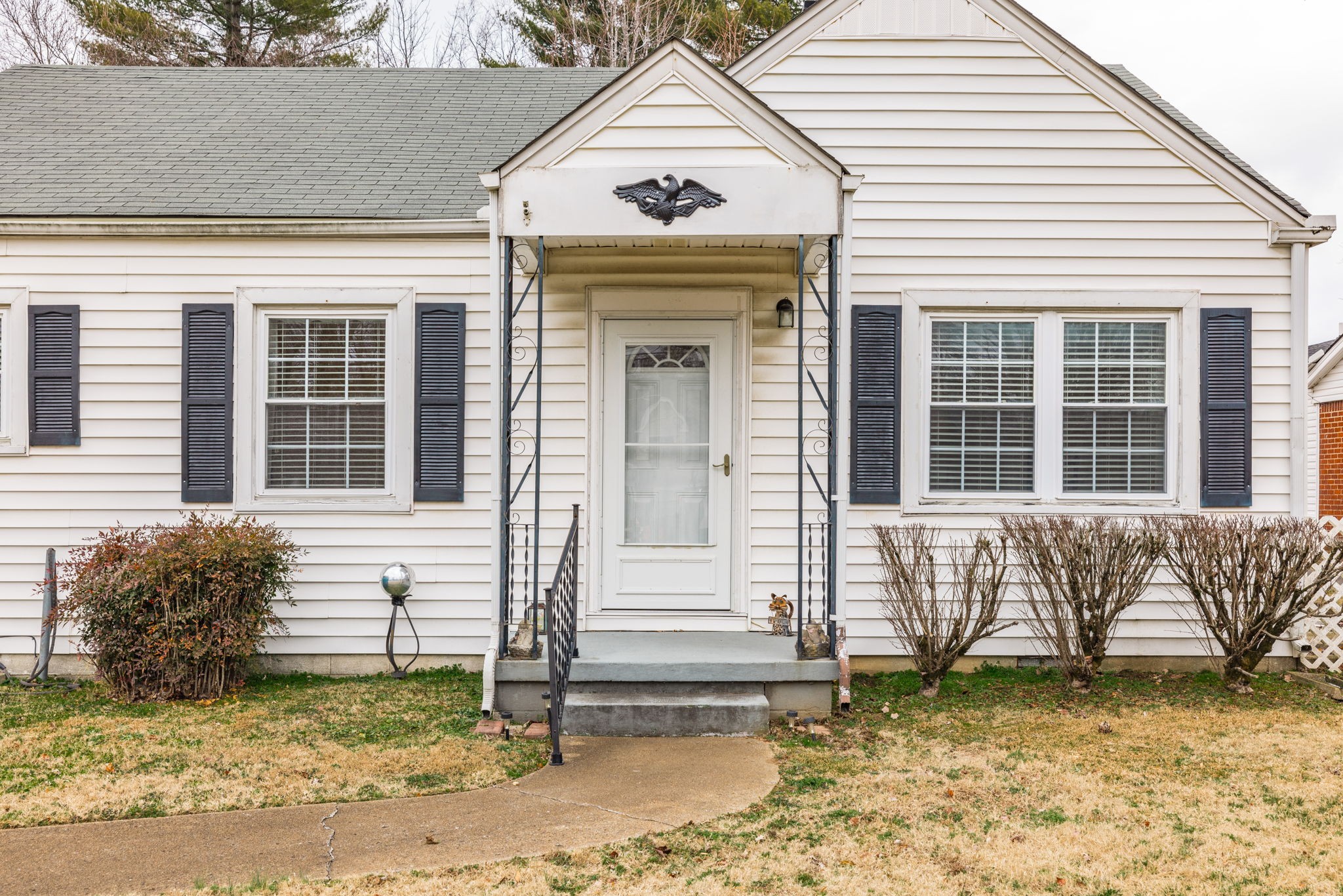 122 Coles Ferry Rd