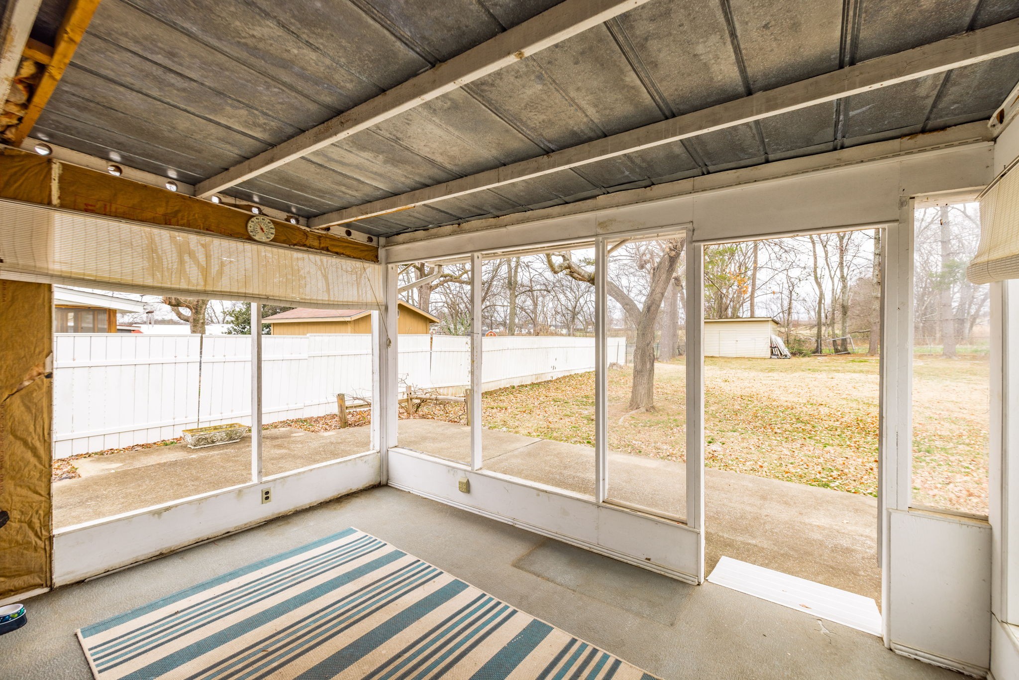 122 Coles Ferry Rd