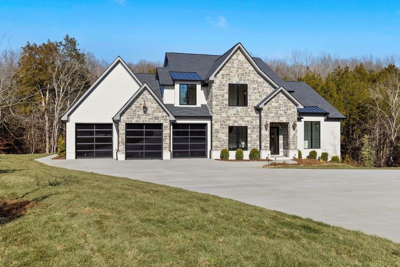 1046 Parsons Way