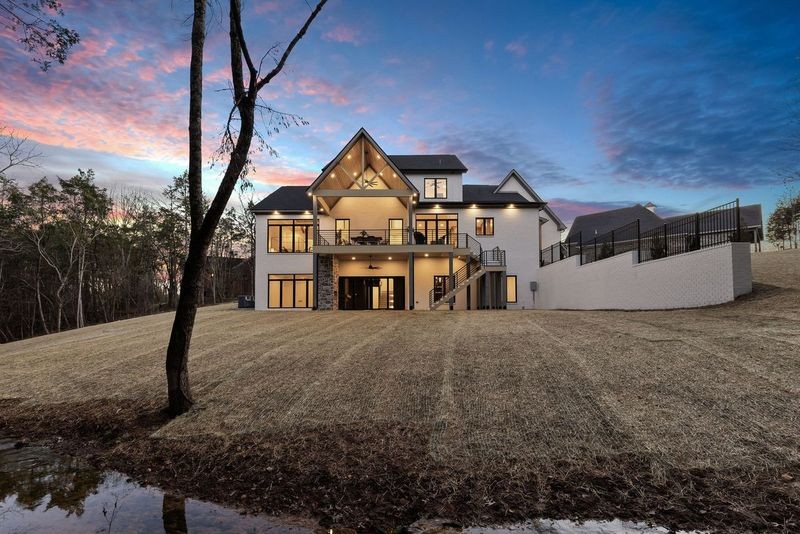 1046 Parsons Way
