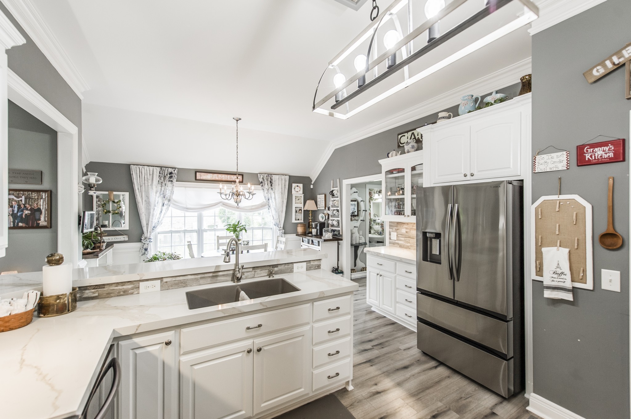 157 Grandview Cir