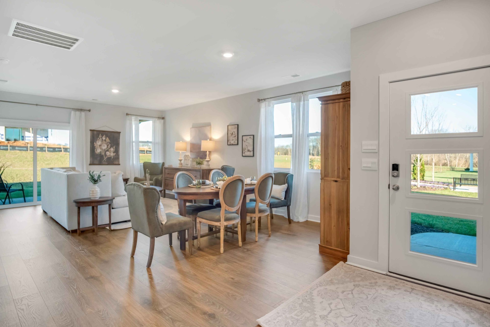 2065 Holmesburg Pvt Circle