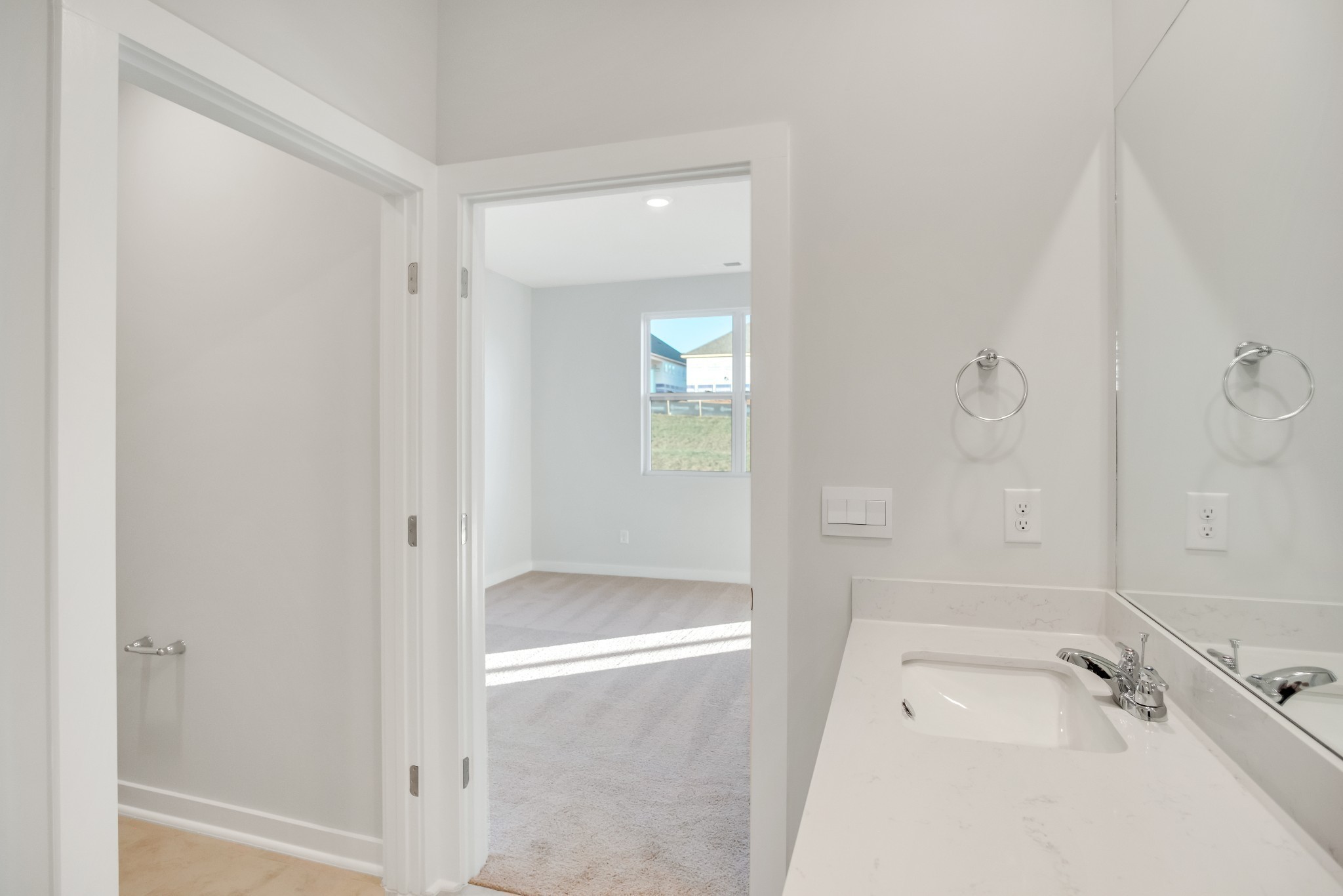 2065 Holmesburg Pvt Circle