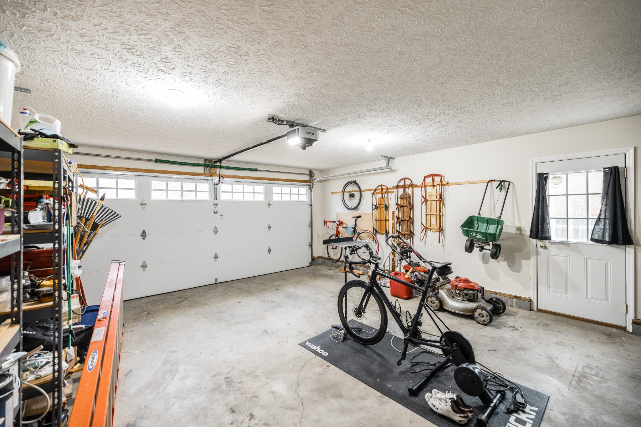 205 Lakeside Park Dr