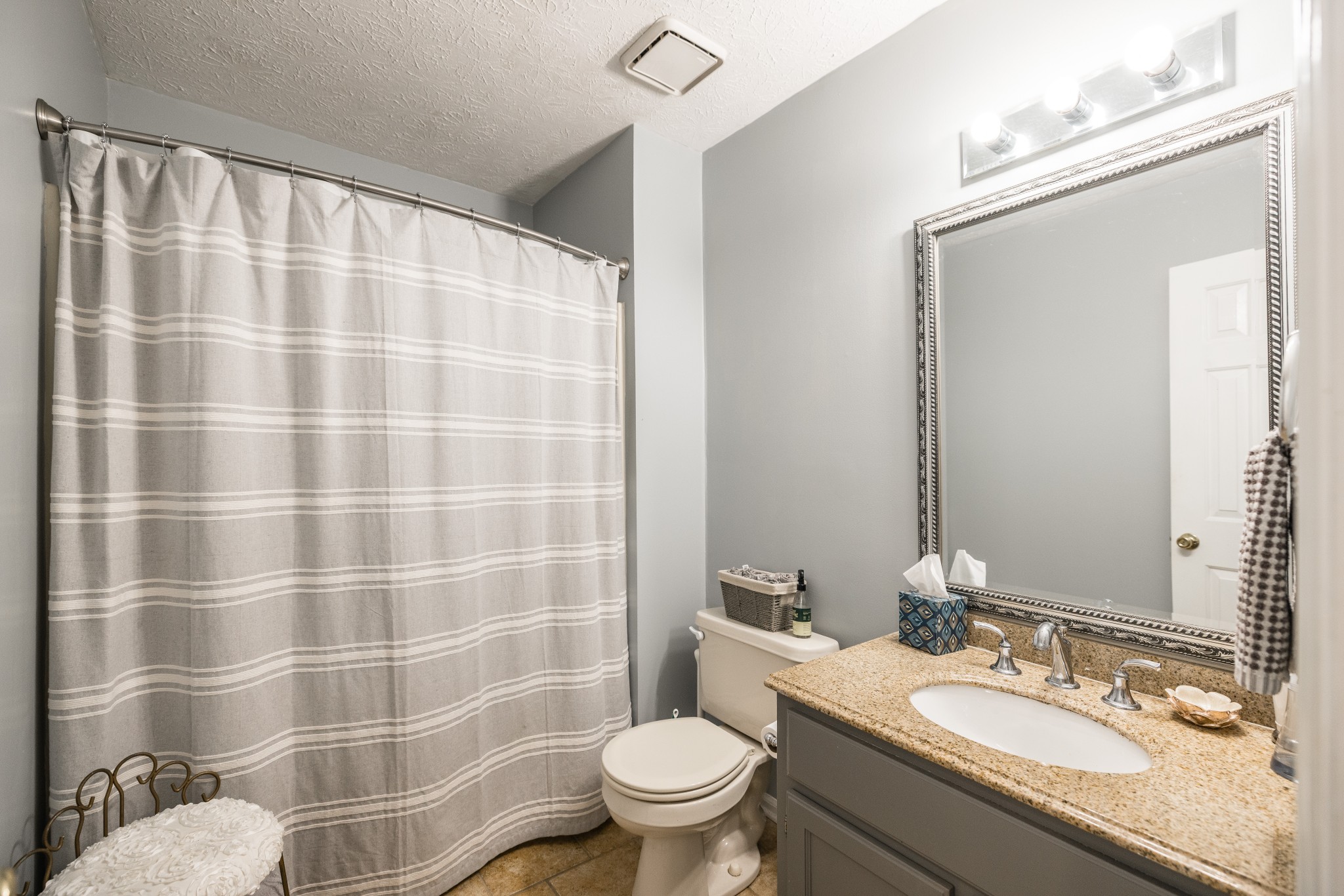 205 Lakeside Park Dr