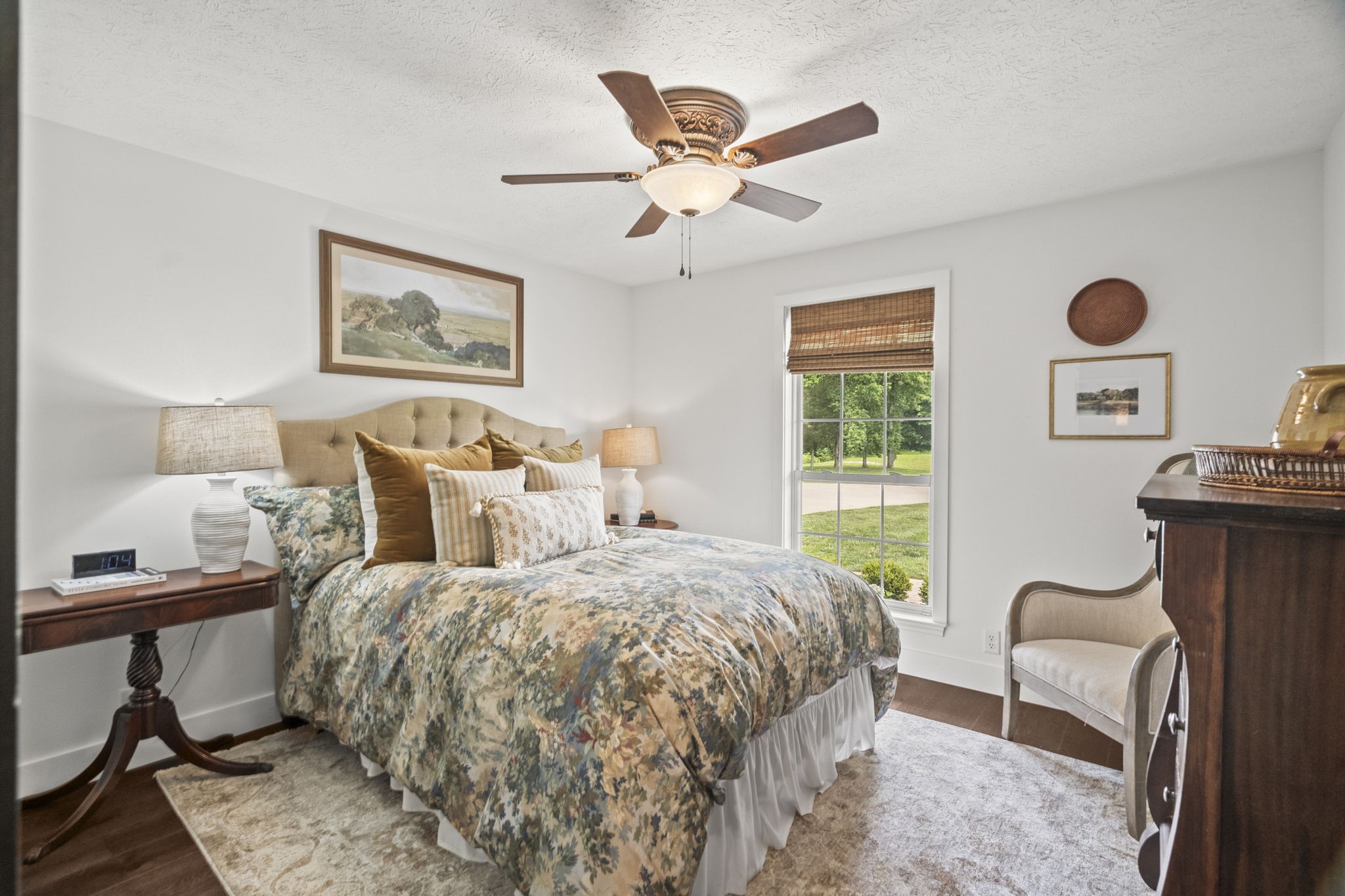 8085 Highway 25, E