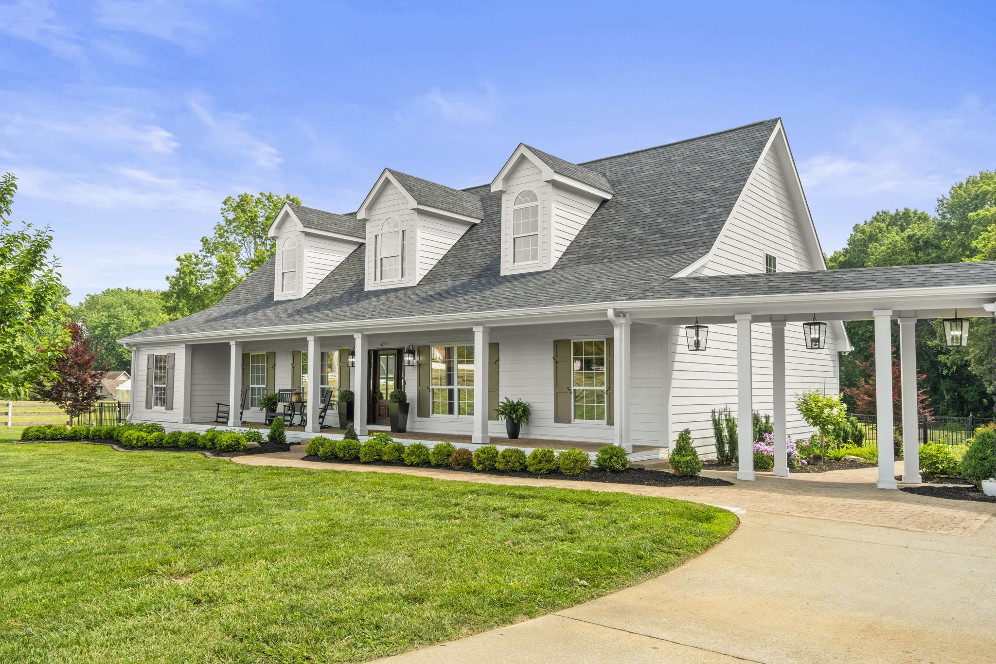 8085 Highway 25, E
