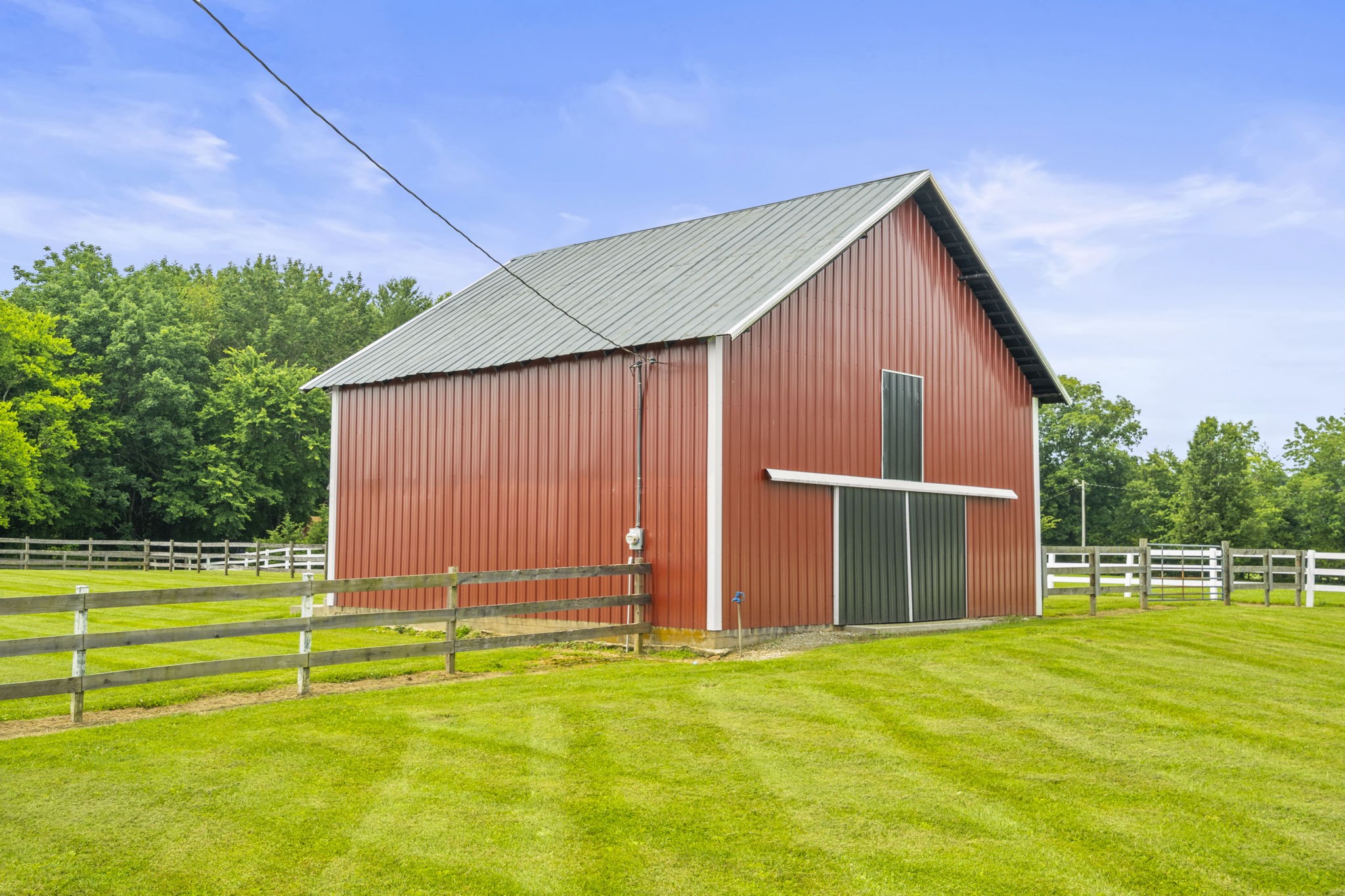 8085 Highway 25, E