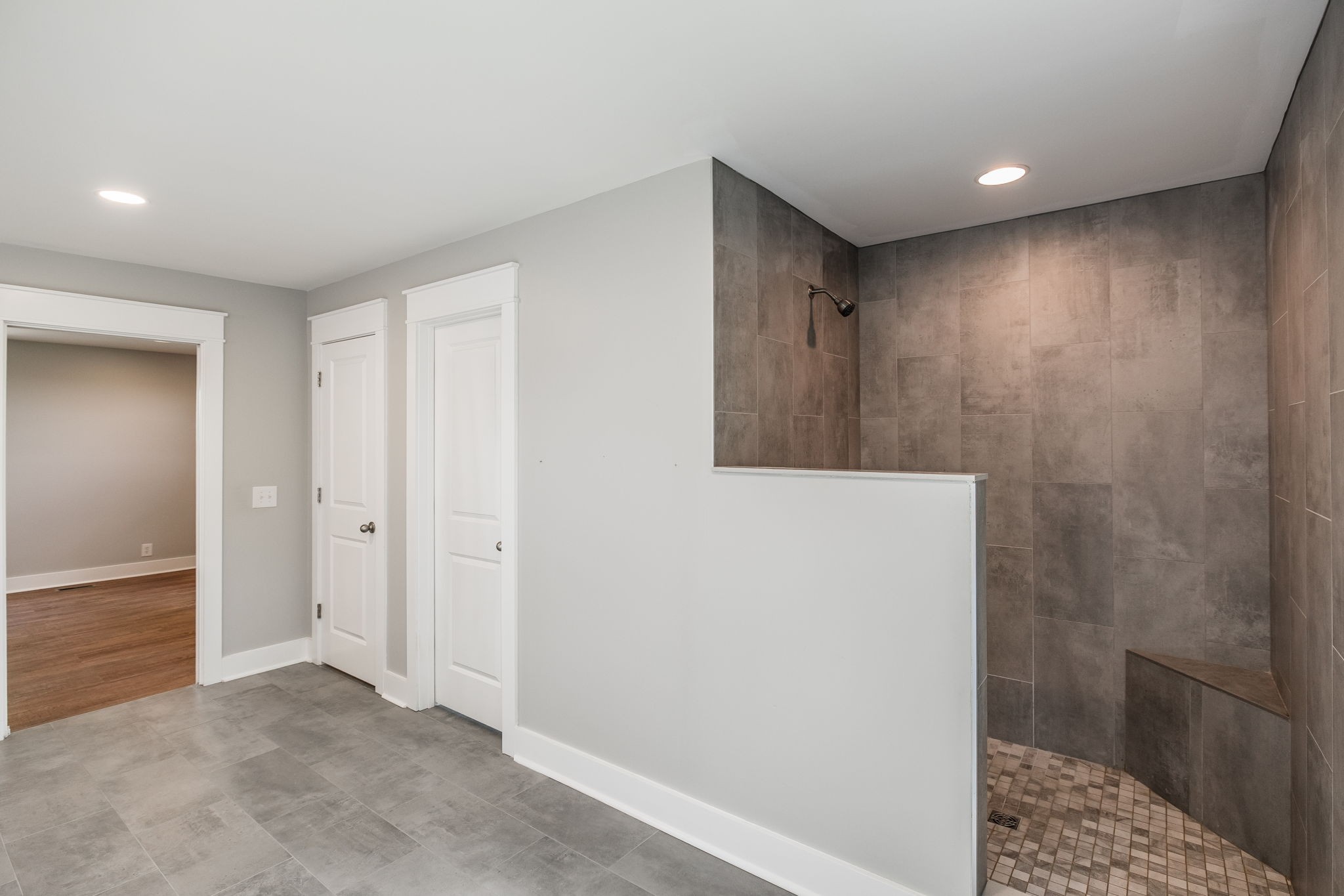 122 Caldwell Dr