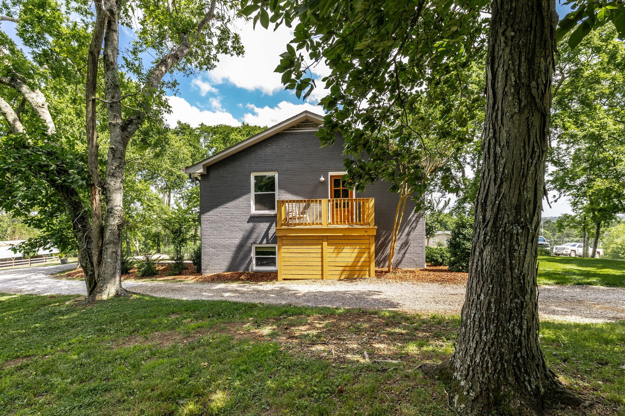 122 Caldwell Dr