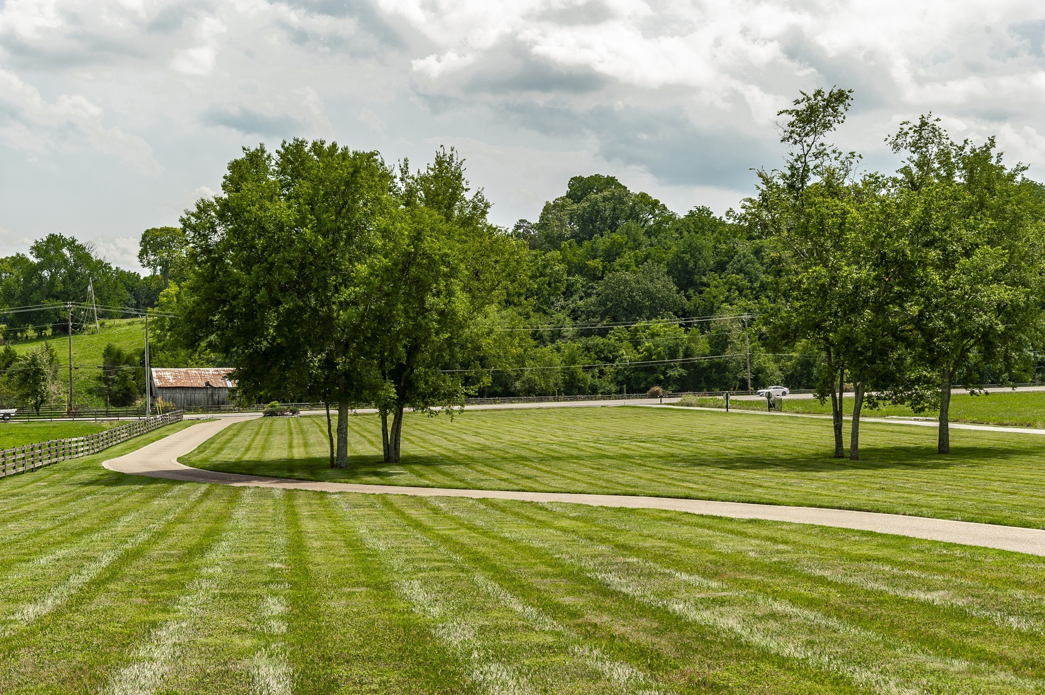 2436 Long Hollow Pike