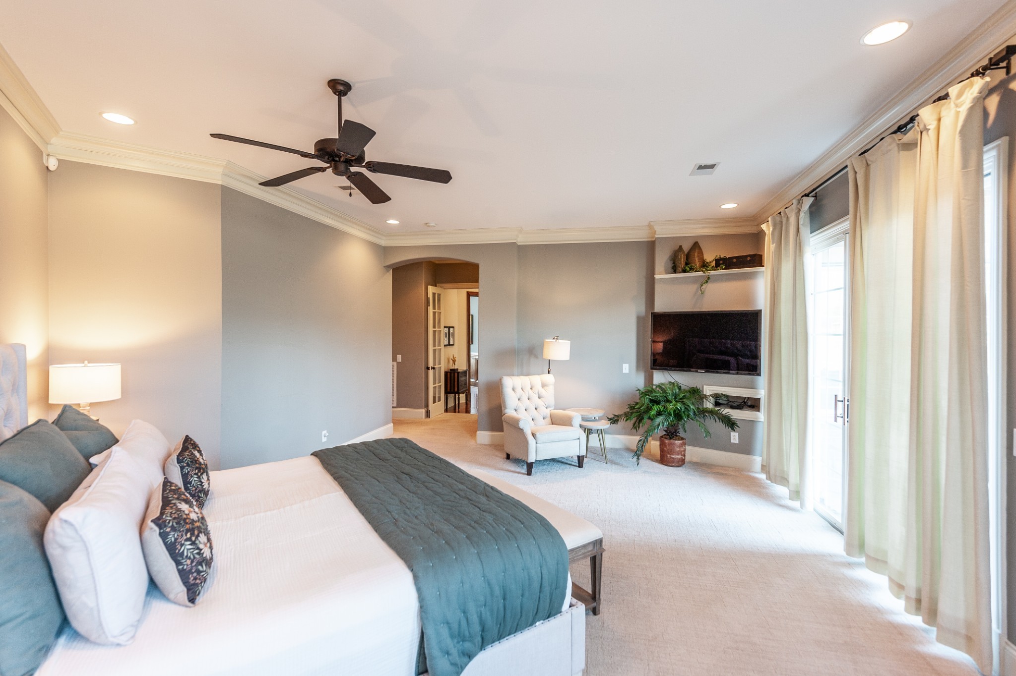 2436 Long Hollow Pike