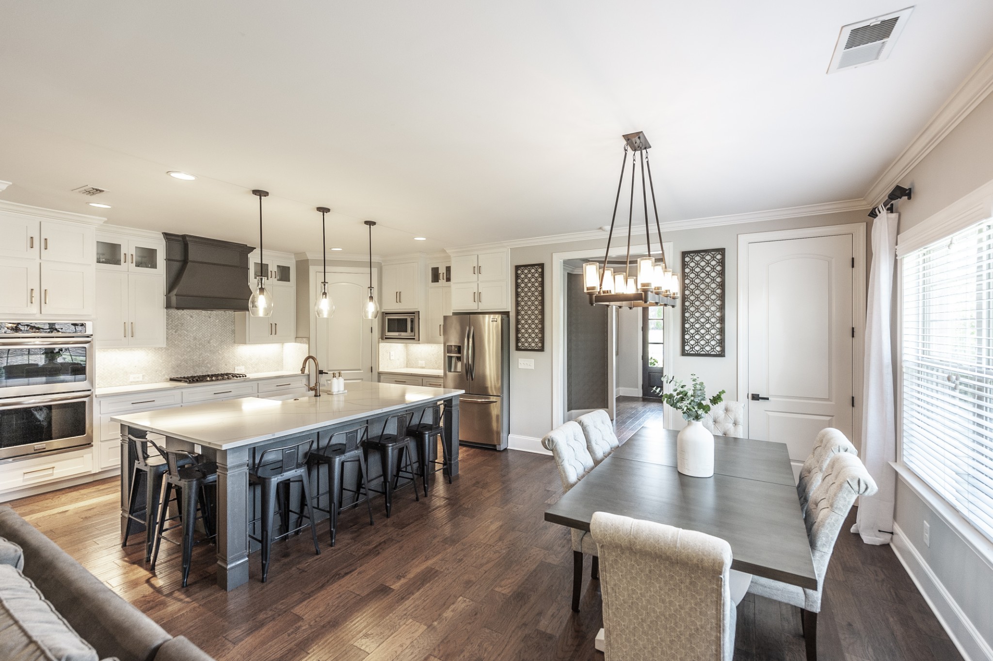 1328 Reynard Dr